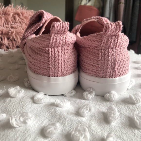 Dusty Rose Loafers with Waffle Bow Knot - Picture 5 of 9